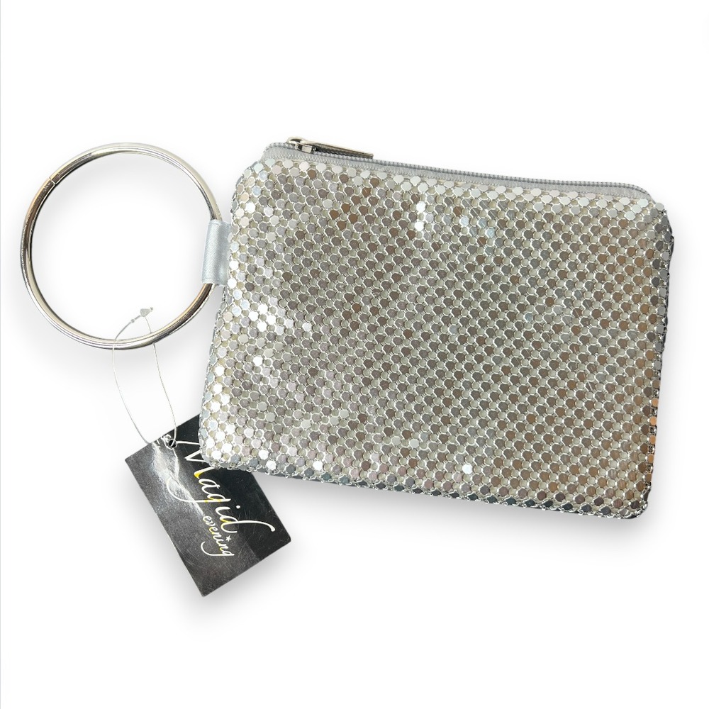Magid Evening Women's Silver Metal Mesh Clutch Purse Bangle Strap NWT - Picture 1 of 7